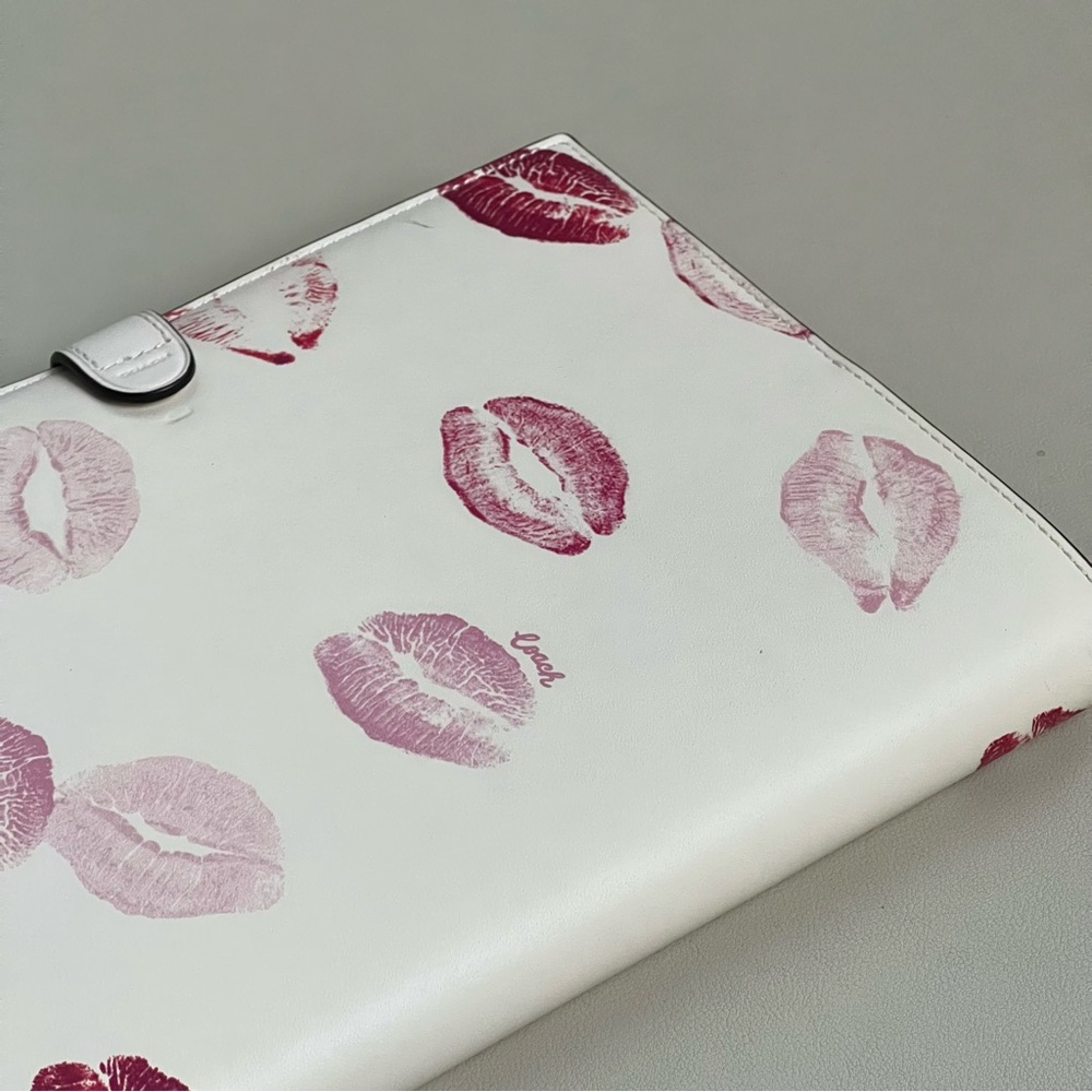 Coach Lip Print Glovetanned Leather Refillable Notebook Cover Journal - Picture 10 of 13